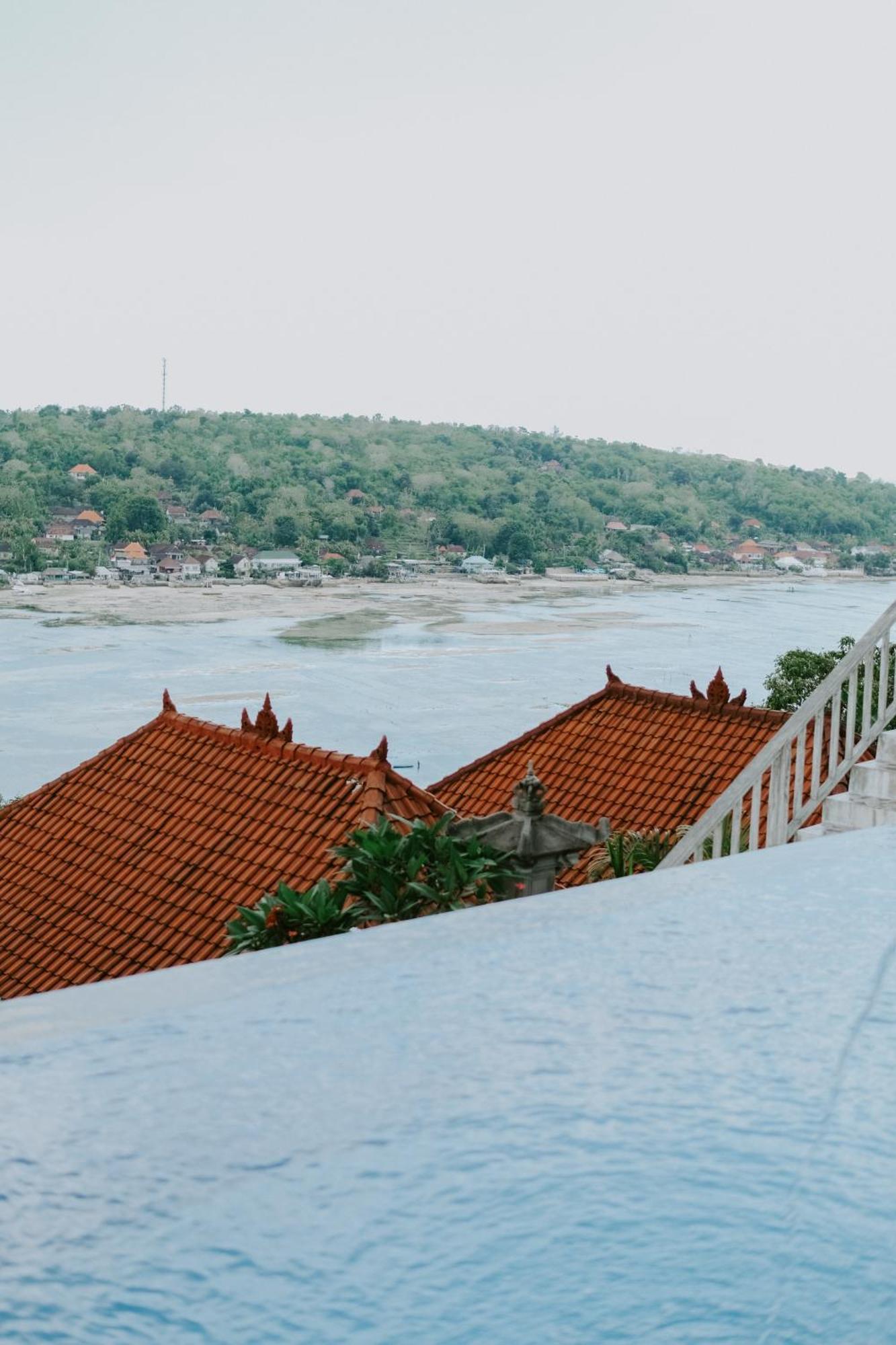 Lanussa Hill Villa Lembongan Esterno foto